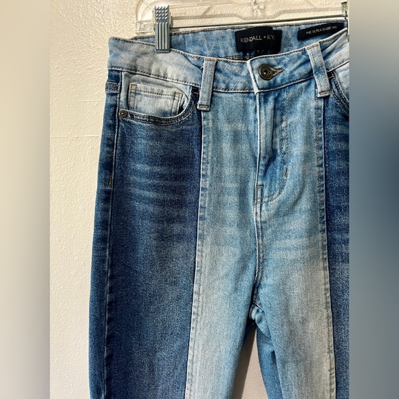 Kendall + Kylie Two Tone Ultra Babe Skinny Jean - Size 7/28 - Picture 4 of 12